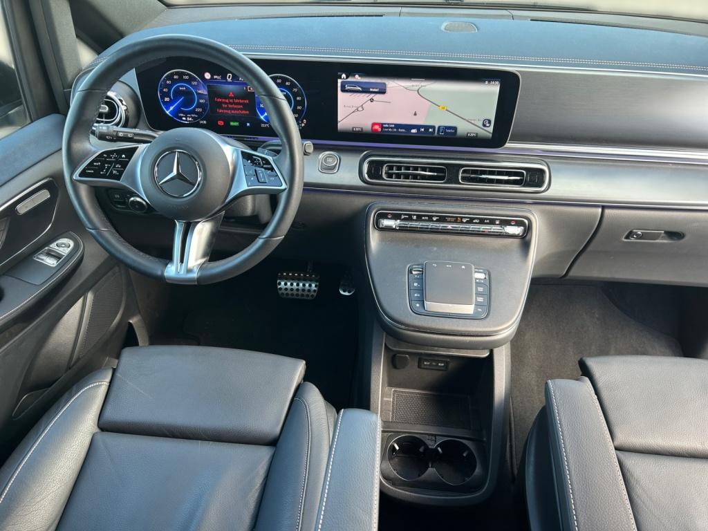 Mercedes-Benz EQV 300 AVANTGARDE AIRMATIC+LEDER Mercedes-Benz EQV 300 AVANTGARDE AIRMATIC+LEDER