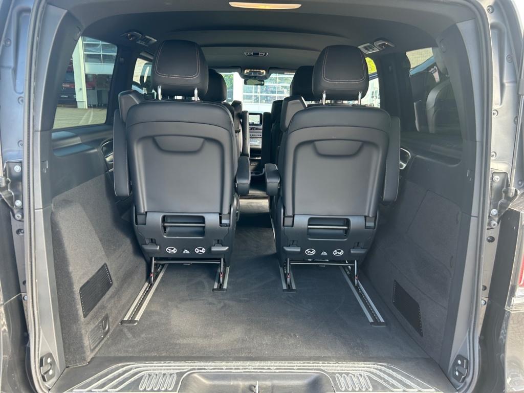 Mercedes-Benz EQV 300 AVANTGARDE AIRMATIC+LEDER Mercedes-Benz EQV 300 AVANTGARDE AIRMATIC+LEDER