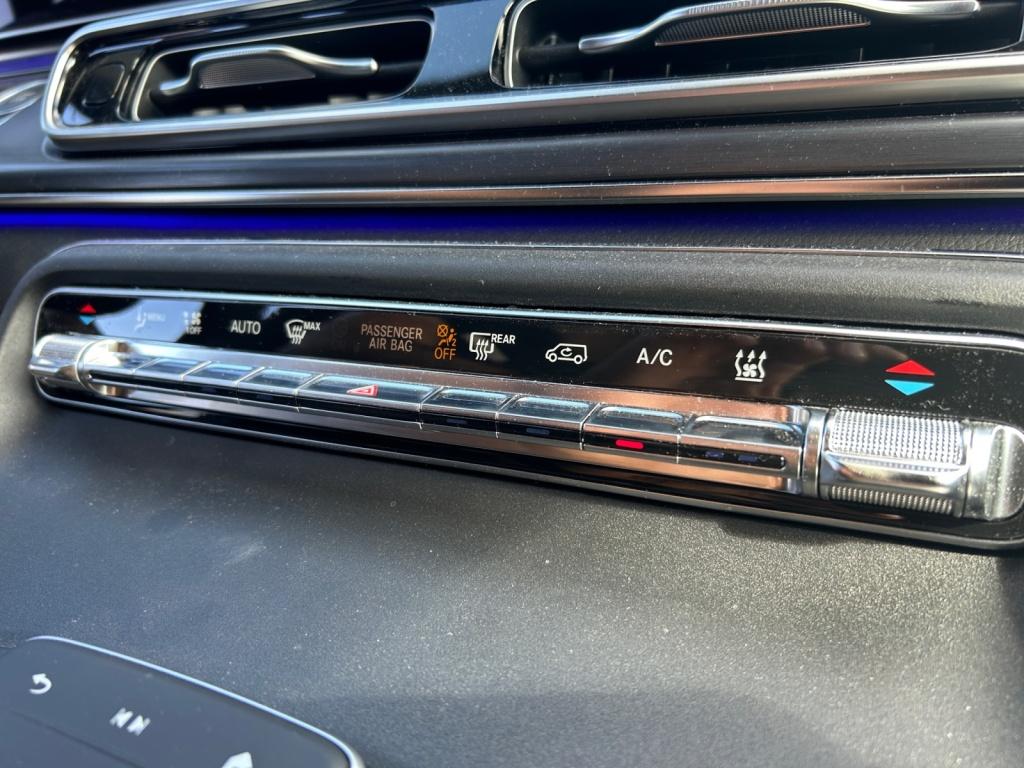 Mercedes-Benz EQV 300 AVANTGARDE AIRMATIC+LEDER Mercedes-Benz EQV 300 AVANTGARDE AIRMATIC+LEDER