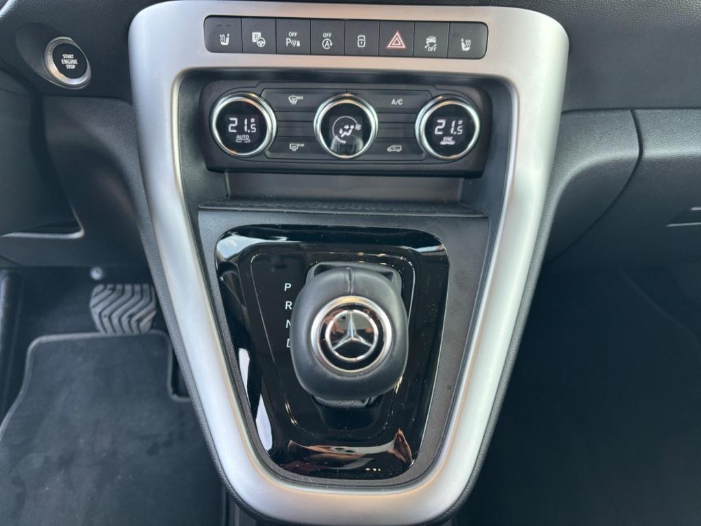 Mercedes-Benz T 180 d PROGRESSIVE EDITION 7GT+LED+AHK+KAMERA+NAVI Mercedes-Benz T 180 d PROGRESSIVE EDITION 7GT+LED+AHK+KAMERA+NAVI