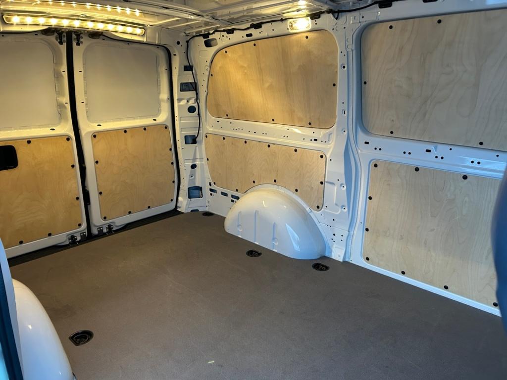 Mercedes-Benz Vito 116 CDI Kasten Lang 9GT+AHK+MBUX+KAMERA Mercedes-Benz Vito 116 CDI Kasten Lang 9GT+AHK+MBUX+KAMERA