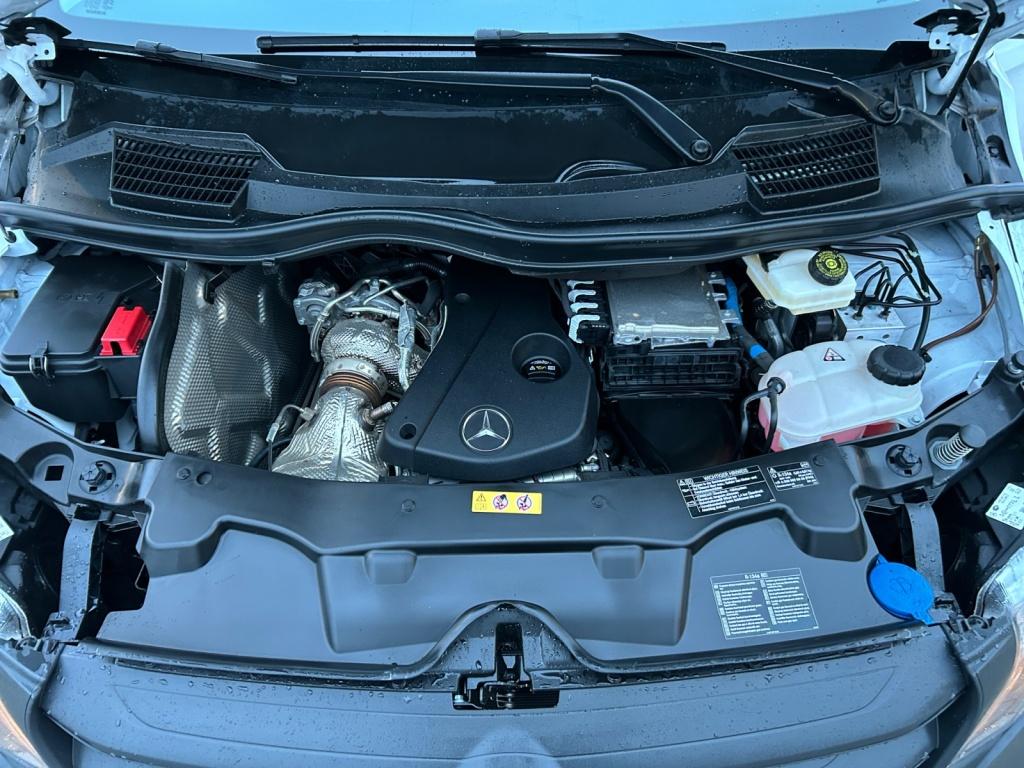 Mercedes-Benz Vito 116 CDI Kasten Lang 9GT+AHK+MBUX+KAMERA Mercedes-Benz Vito 116 CDI Kasten Lang 9GT+AHK+MBUX+KAMERA