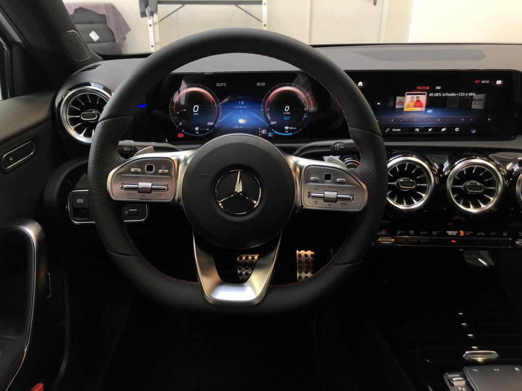 Mercedes-Benz GLB 200 d AMG+Burmester+Distronic+360°+Night+LED