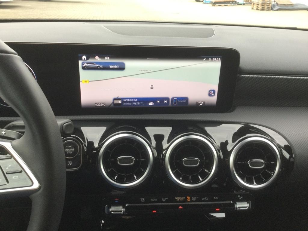 Mercedes-Benz A 220 4MATIC Progressive, Night Paket Mercedes-Benz A 220 4MATIC Progressive, Night Paket