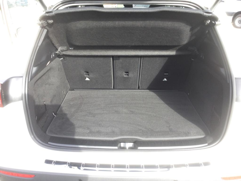 Mercedes-Benz GLA 200 Progressive Advanced Plus,Multibeam Mercedes-Benz GLA 200 Progressive Advanced Plus,Multibeam