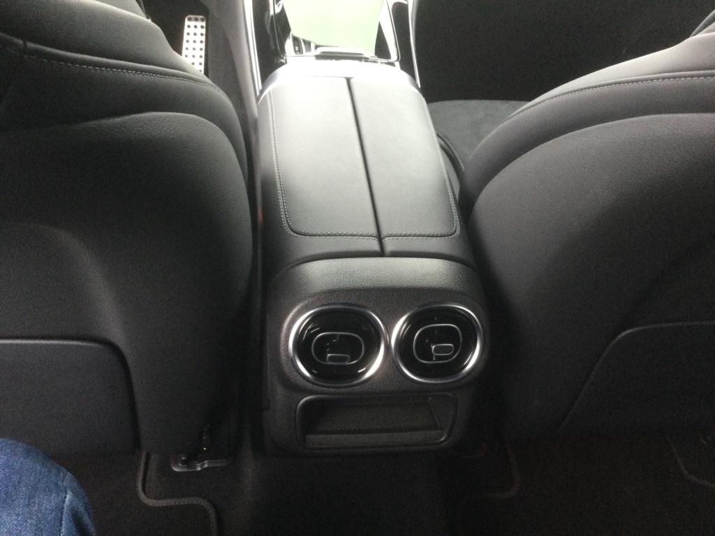 Mercedes-Benz GLC 220 d 4MATIC AMG, AHV,Fahrassistenz Plus Mercedes-Benz GLC 220 d 4MATIC AMG, AHV,Fahrassistenz Plus