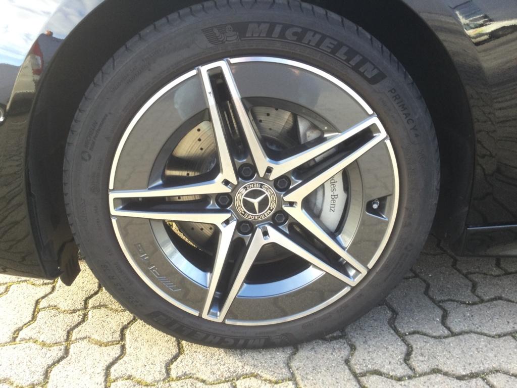 Mercedes-Benz C 300 e AMG, AHV, Panoramdach Mercedes-Benz C 300 e AMG, AHV, Panoramdach