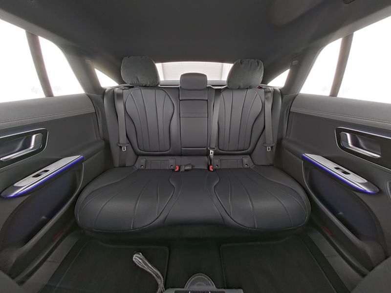 Mercedes-Benz EQE 300 Electric Art, Hinterachslenkung Mercedes-Benz EQE 300 Electric Art, Hinterachslenkung