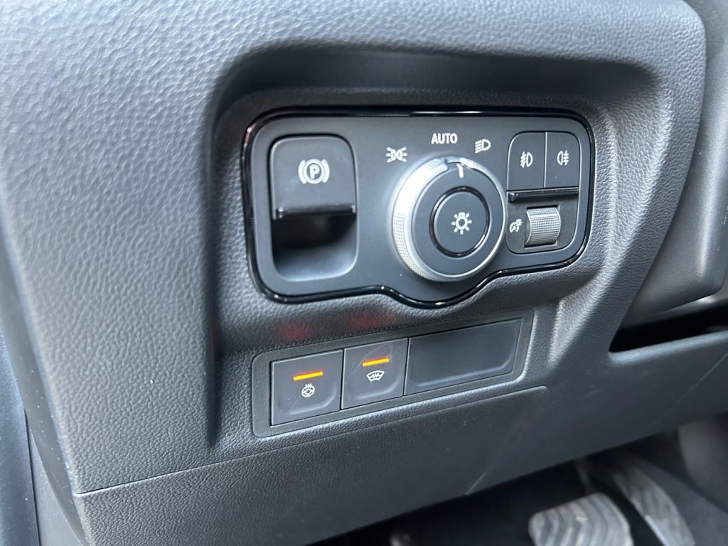 Mercedes-Benz T 180 PROGRESSIVE 7GT+LED+KAMERA+MBUX+NAVI Mercedes-Benz T 180 PROGRESSIVE 7GT+LED+KAMERA+MBUX+NAVI