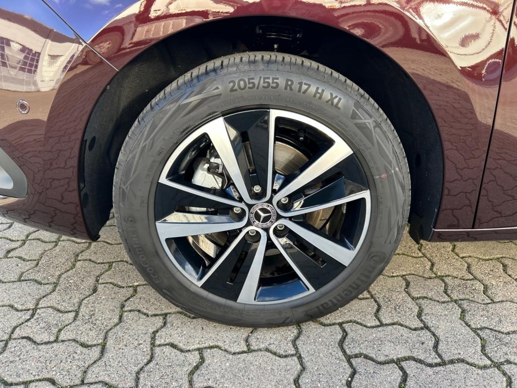 Mercedes-Benz T 180 PROGRESSIVE 7GT+LED+KAMERA+MBUX+NAVI Mercedes-Benz T 180 PROGRESSIVE 7GT+LED+KAMERA+MBUX+NAVI