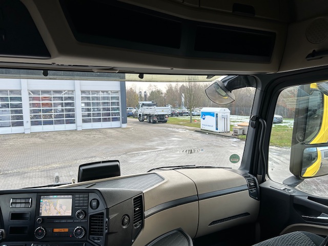 Mercedes-Benz Actros 1851 LS 4x2 BigSpace Schubboden und Kipphydraulik Mercedes-Benz Actros 1851 LS 4x2 BigSpace Schubboden und Kipphydraulik