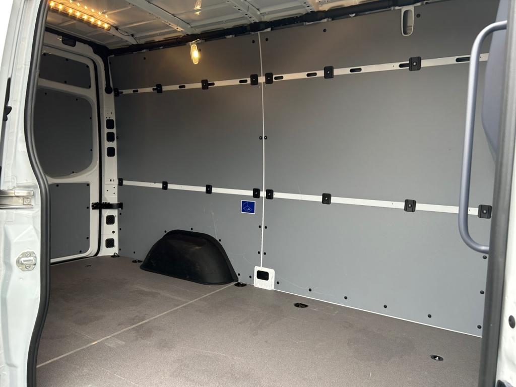 Mercedes-Benz Sprinter 319 CDI Kasten PRO HD 9GT+KLIMA+AHK+KAMERA Mercedes-Benz Sprinter 319 CDI Kasten PRO HD 9GT+KLIMA+AHK+KAMERA