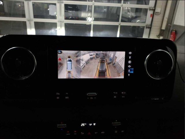 Mercedes-Benz Sprinter 319 CDI Kasten HD XXL 9GT+LED+STHZG+DISTR Mercedes-Benz Sprinter 319 CDI Kasten HD XXL 9GT+LED+STHZG+DISTR