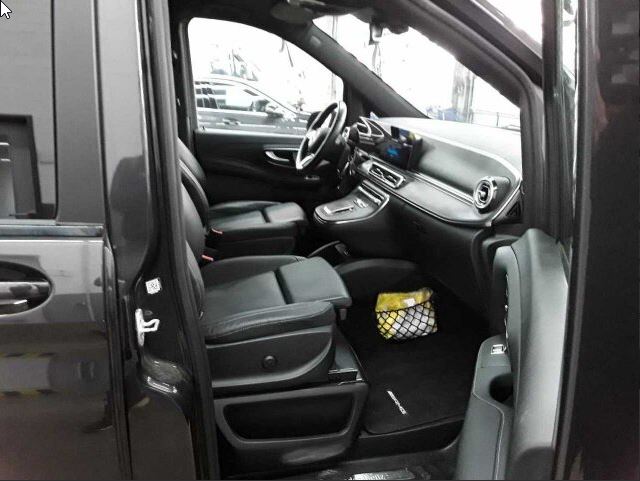 Mercedes-Benz V 300 d AVANTGARDE AMG PANO+STHZG+AHK+TISCH Mercedes-Benz V 300 d AVANTGARDE AMG PANO+STHZG+AHK+TISCH