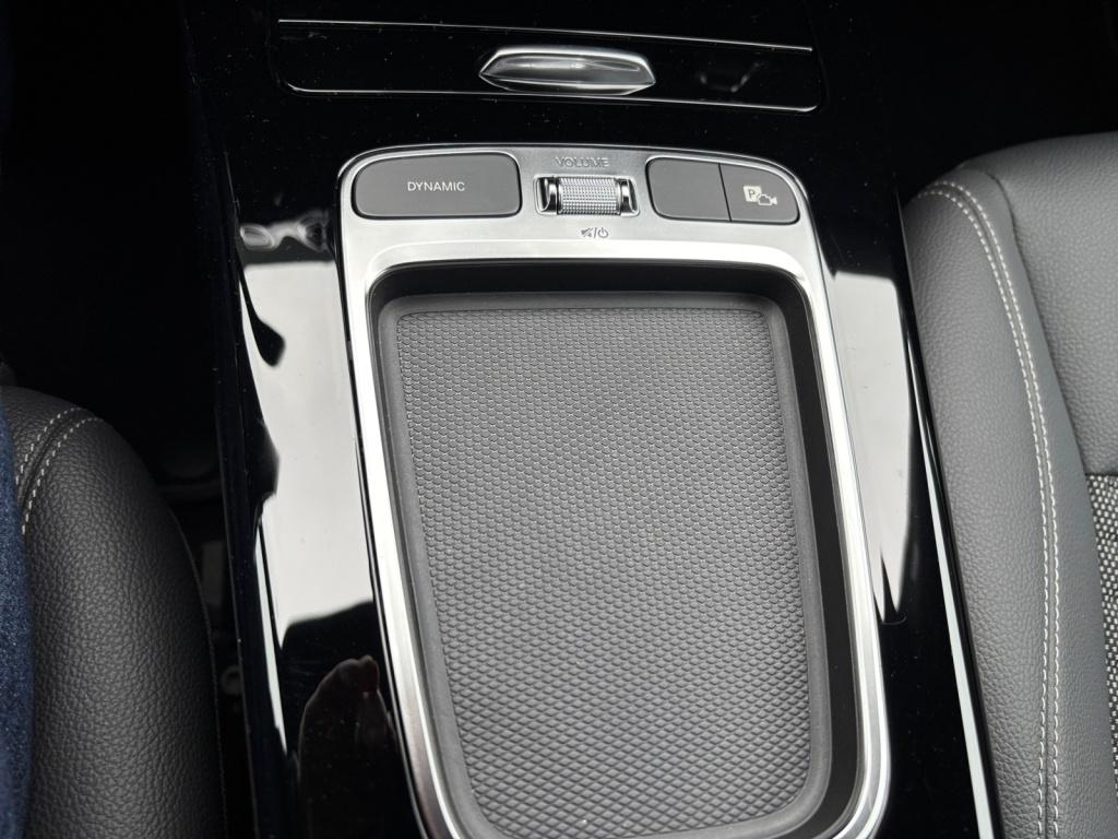 Mercedes-Benz A 180 Kompaktlimousine Progressive, Multibeam Mercedes-Benz A 180 Kompaktlimousine Progressive, Multibeam