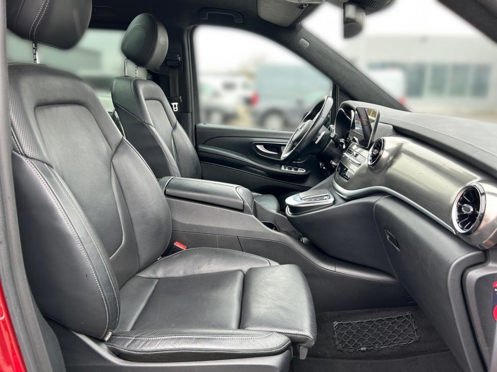 Mercedes-Benz V 300 d 4MATIC EXCLUSIVE EDITION AMG STHZG+LED+Kamera+Pano Mercedes-Benz V 300 d 4MATIC EXCLUSIVE EDITION AMG STHZG+LED+Kamera+Pano