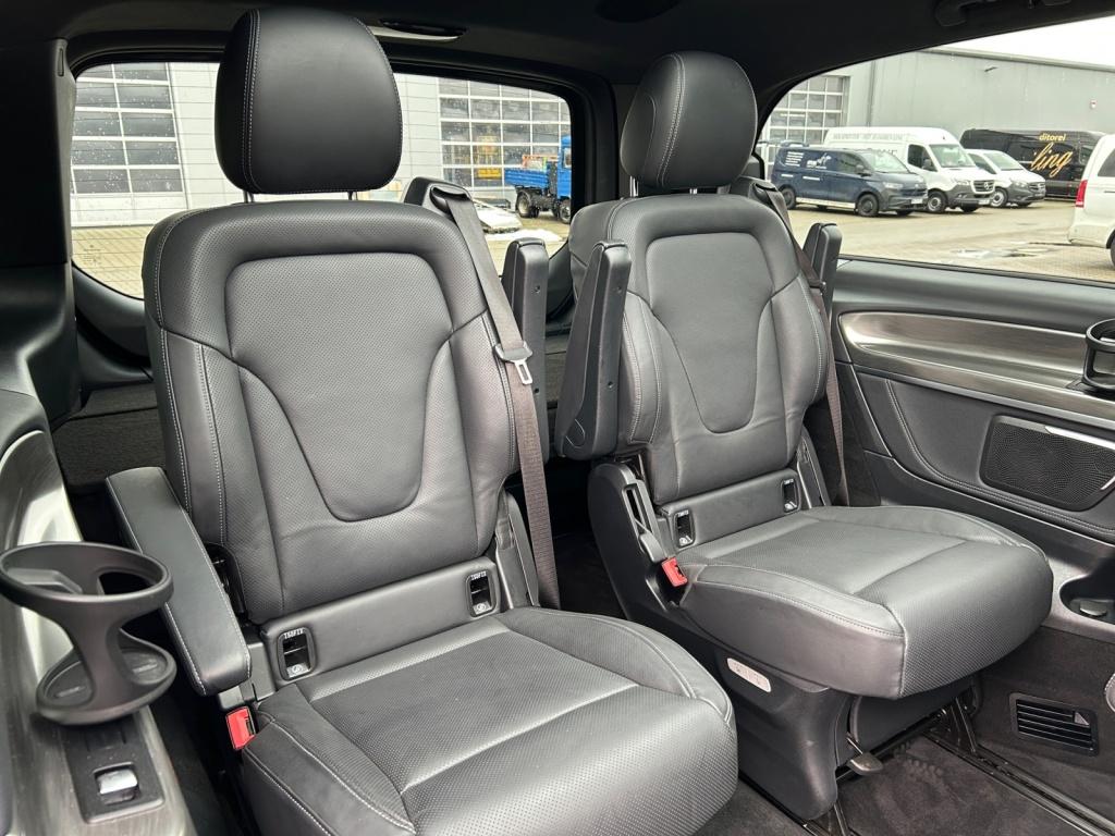 Mercedes-Benz V 300 d 4MATIC EXCLUSIVE EDITION AMG STHZG+LED+Kamera+Pano Mercedes-Benz V 300 d 4MATIC EXCLUSIVE EDITION AMG STHZG+LED+Kamera+Pano