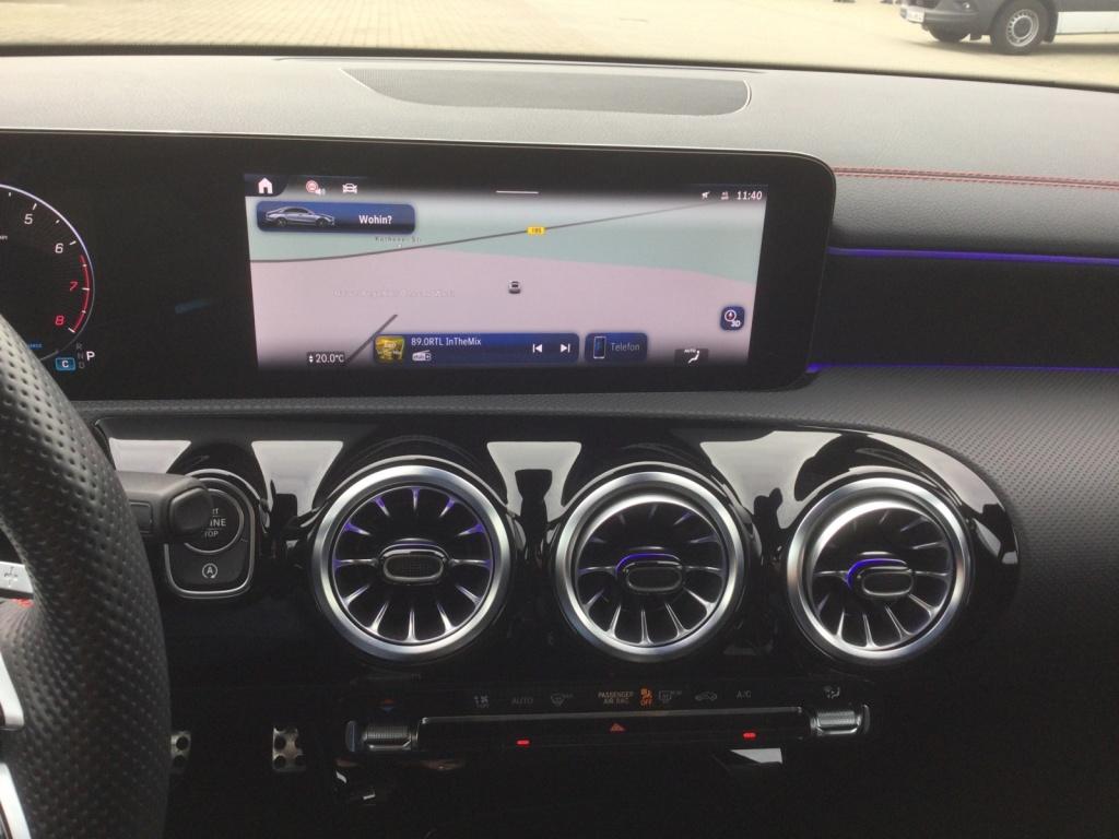 Mercedes-Benz CLA 200 Coupé AMG, Fahrassistenz,Verkehrszeichen Mercedes-Benz CLA 200 Coupé AMG, Fahrassistenz,Verkehrszeichen