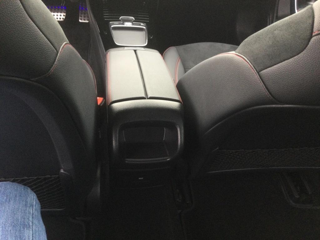 Mercedes-Benz CLA 200 Coupé AMG, Fahrassistenz,Verkehrszeichen Mercedes-Benz CLA 200 Coupé AMG, Fahrassistenz,Verkehrszeichen