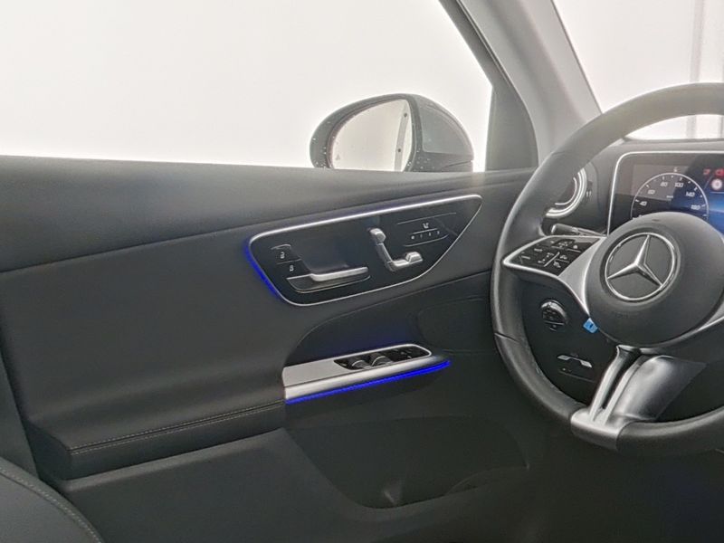 Mercedes-Benz GLC 220 d 4MATIC Avantgarde, AHV, Winter Paket Mercedes-Benz GLC 220 d 4MATIC Avantgarde, AHV, Winter Paket