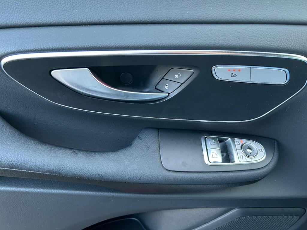 Mercedes-Benz V 250 d STYLE Lang 9GT+LED+DISTR+AHK+NAVI+KAM Mercedes-Benz V 250 d STYLE Lang 9GT+LED+DISTR+AHK+NAVI+KAM