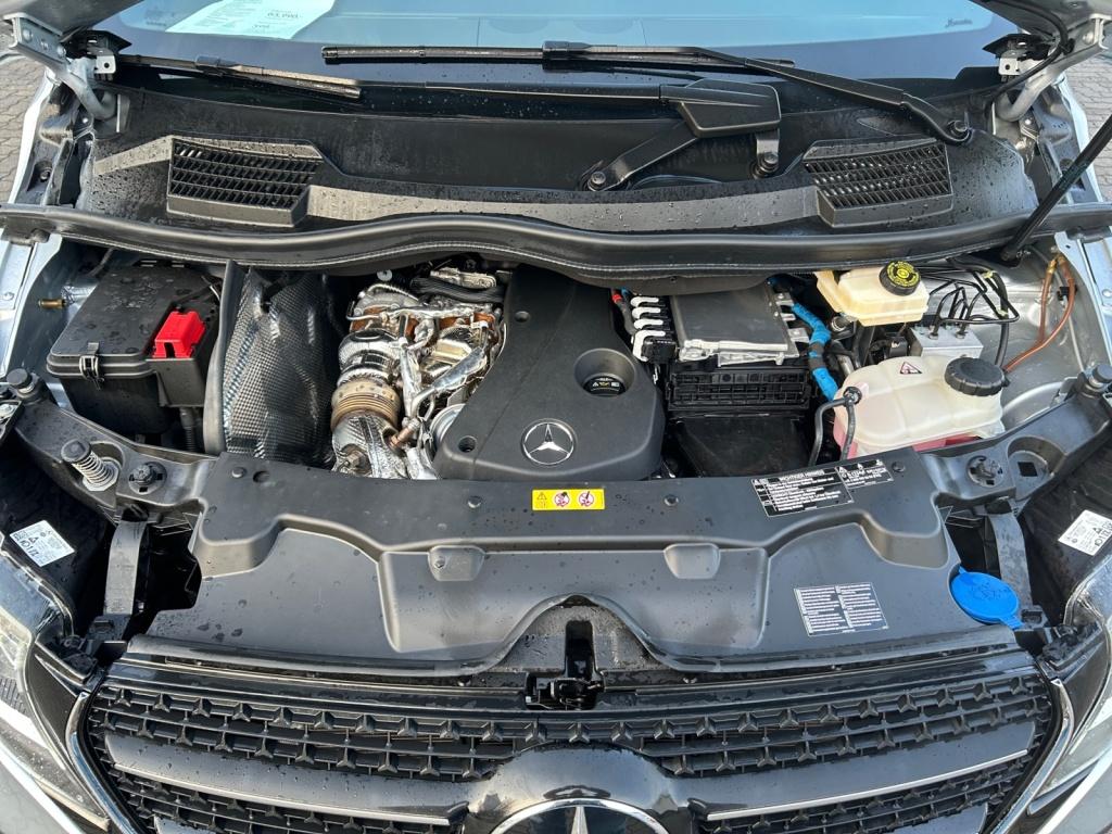 Mercedes-Benz V 250 d STYLE Lang 9GT+LED+DISTR+AHK+NAVI+KAM Mercedes-Benz V 250 d STYLE Lang 9GT+LED+DISTR+AHK+NAVI+KAM