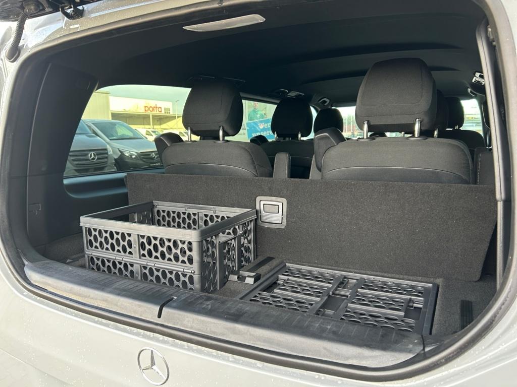 Mercedes-Benz V 220 d STYLE Lang 9GT+LED+STHZG+AHK+DISTR+NAVI Mercedes-Benz V 220 d STYLE Lang 9GT+LED+STHZG+AHK+DISTR+NAVI