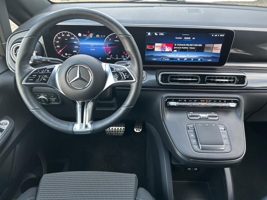 Mercedes-Benz V 220 d STYLE Lang 9GT+LED+STHZG+AHK+DISTR+NAVI Mercedes-Benz V 220 d STYLE Lang 9GT+LED+STHZG+AHK+DISTR+NAVI