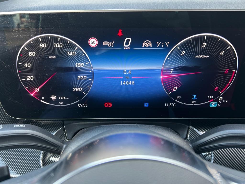 Mercedes-Benz V 220 d STYLE Lang 9GT+LED+STHZG+AHK+DISTR+NAVI Mercedes-Benz V 220 d STYLE Lang 9GT+LED+STHZG+AHK+DISTR+NAVI