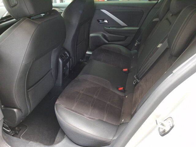 Opel Astra L 1.5 D GS Line Automatik Klimaautomatik Sitzheizung Alcantara Opel Astra L 1.5 D GS Line Automatik Klimaautomatik Sitzheizung Alcantara