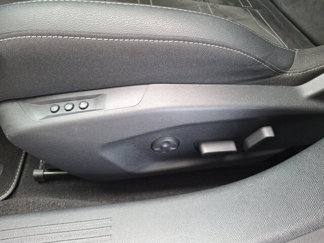 Opel Astra L 1.5 D GS Line Automatik Klimaautomatik Sitzheizung Alcantara Opel Astra L 1.5 D GS Line Automatik Klimaautomatik Sitzheizung Alcantara