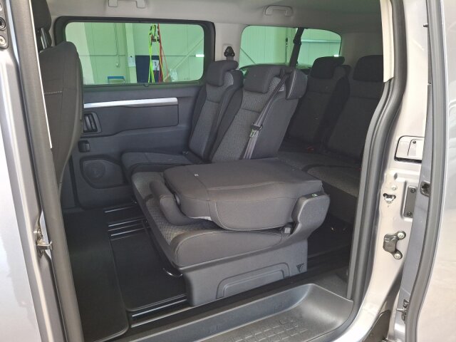 Citroën Spacetourer Plus XL 180 AT LED+Navi+Kamera+SHZ+ Citroën Spacetourer Plus XL 180 AT LED+Navi+Kamera+SHZ+