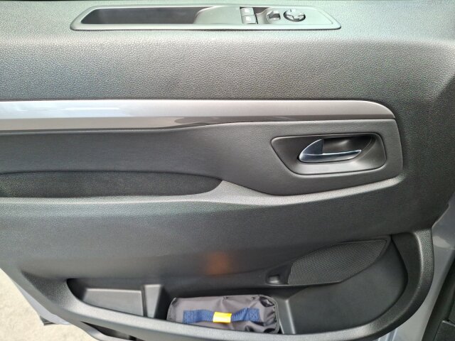 Citroën Spacetourer Plus XL 180 AT LED+Navi+Kamera+SHZ+ Citroën Spacetourer Plus XL 180 AT LED+Navi+Kamera+SHZ+