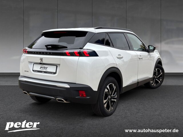 Peugeot 2008 Allure Pack 130 Navi+SH+Kamera+LED Peugeot 2008 Allure Pack 130 Navi+SH+Kamera+LED