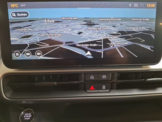 Jeep Avenger Benziner Summit 1.2l T3 74 kW 100 PS FWD Jeep Avenger Benziner Summit 1.2l T3 74 kW 100 PS FWD