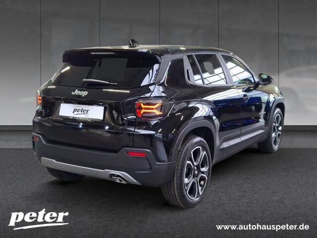 Jeep Avenger Benziner Summit 1.2l T3 74 kW 100 PS FWD Jeep Avenger Benziner Summit 1.2l T3 74 kW 100 PS FWD