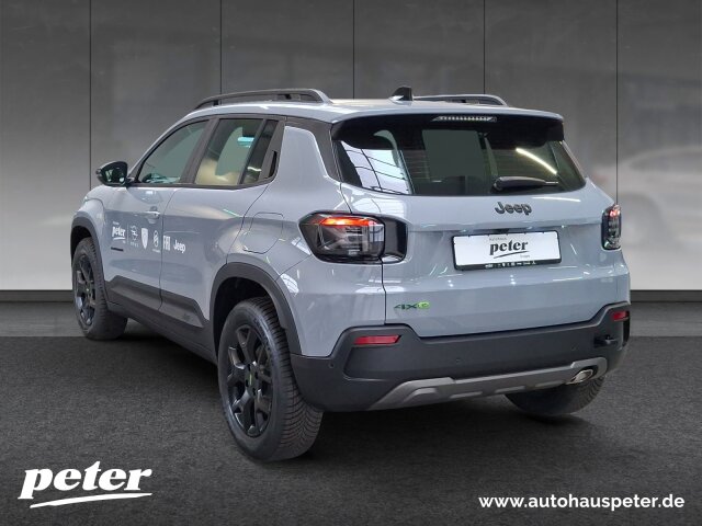 Jeep Avenger 4xe Upland 1.2l T3 eAWD (107 kW/145 PS) Jeep Avenger 4xe Upland 1.2l T3 eAWD (107 kW/145 PS)