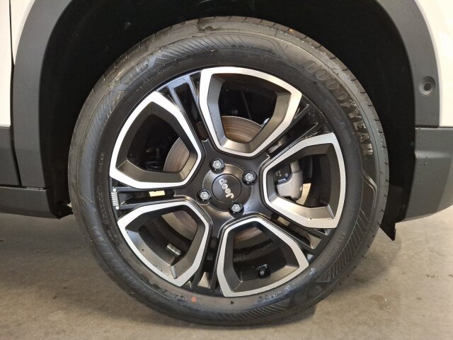 Jeep Avenger 1.2l Mild-Hybrid Summit 48V FWD 110PS Jeep Avenger 1.2l Mild-Hybrid Summit 48V FWD 110PS