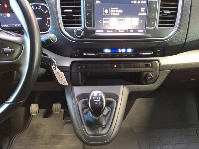 Opel Zafira Life 2.0 D M Edition 8-Sitzer Klimaautomatik Sitzheizung Navi Pro Opel Zafira Life 2.0 D M Edition 8-Sitzer Klimaautomatik Sitzheizung Navi Pro