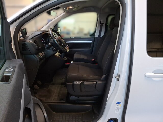 Opel Zafira Life 2.0 D M Edition 8-Sitzer Klimaautomatik Sitzheizung Navi Pro Opel Zafira Life 2.0 D M Edition 8-Sitzer Klimaautomatik Sitzheizung Navi Pro