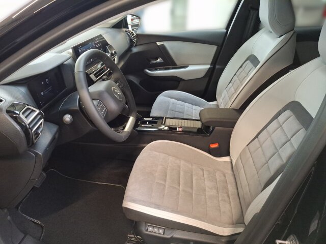 Citroën C4 MAX 130 AT8 +Navi+Pano-Dach+360°Kamera+ Citroën C4 MAX 130 AT8 +Navi+Pano-Dach+360°Kamera+