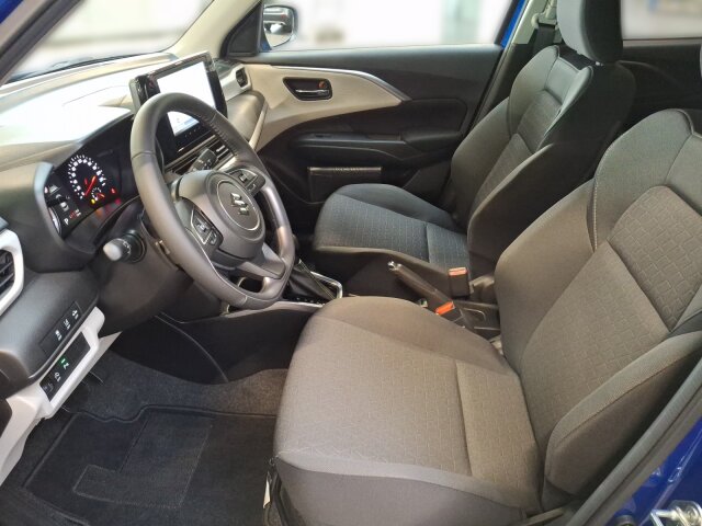 Suzuki Swift Comfort+ CVT Hybrid Suzuki Swift Comfort+ CVT Hybrid