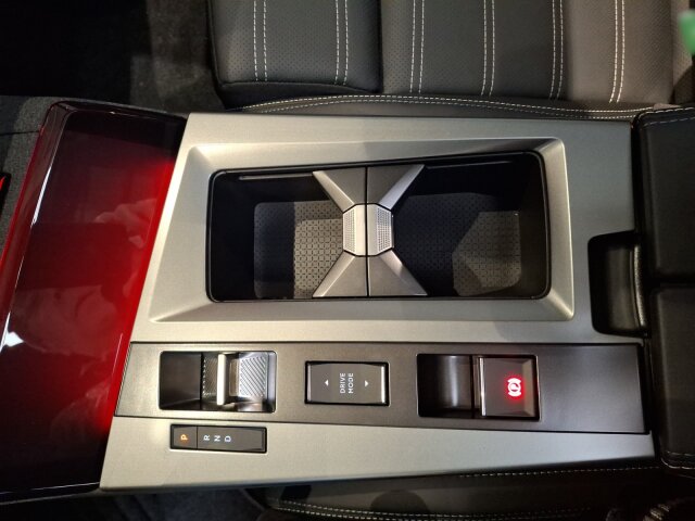 Opel Grandland Electric Ultimate AWD 73kWh Opel Grandland Electric Ultimate AWD 73kWh