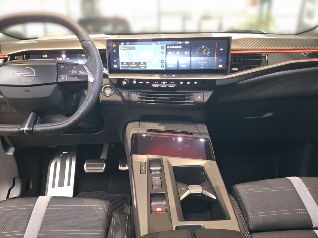 Opel Grandland Electric Ultimate AWD 73kWh Opel Grandland Electric Ultimate AWD 73kWh