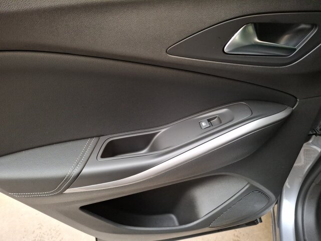 Opel Grandland 1.2 Turbo GS Line Automatik Alcantara Allwetter Opel Grandland 1.2 Turbo GS Line Automatik Alcantara Allwetter