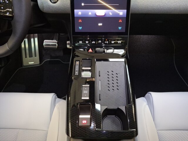 Citroën C5 Aircross MAX 145 +Pano-Dach+Navi+360°Kamera+ Citroën C5 Aircross MAX 145 +Pano-Dach+Navi+360°Kamera+