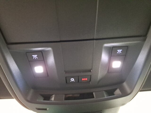 Peugeot 5008 Allure Business 145 +LED+360°Kamera+SHZ+ Peugeot 5008 Allure Business 145 +LED+360°Kamera+SHZ+