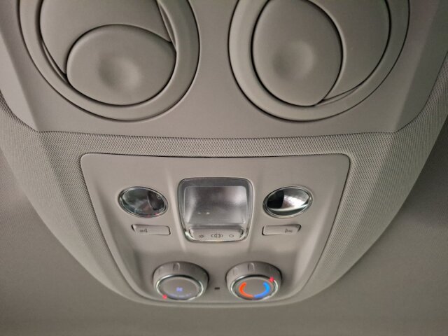 Opel Zafira Life 2.0 D M Edition 8-Sitzer Klimaautomatik Sitzheizung Navi Pro Opel Zafira Life 2.0 D M Edition 8-Sitzer Klimaautomatik Sitzheizung Navi Pro