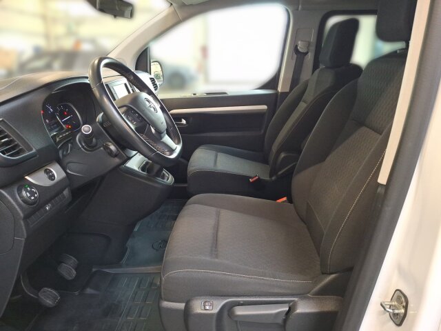 Opel Zafira Life 2.0 D M Edition 8-Sitzer Klimaautomatik Sitzheizung Navi Pro Opel Zafira Life 2.0 D M Edition 8-Sitzer Klimaautomatik Sitzheizung Navi Pro