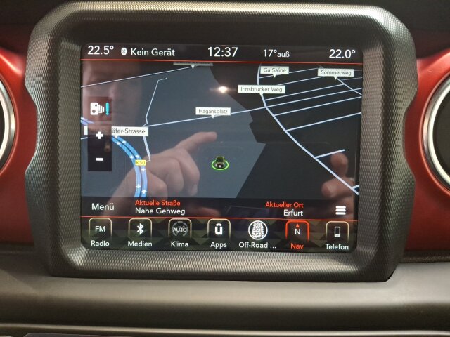 Jeep 2.2CRDiRubicon Rhino Rack/Stoßstange/BFGoodrich Jeep 2.2CRDiRubicon Rhino Rack/Stoßstange/BFGoodrich